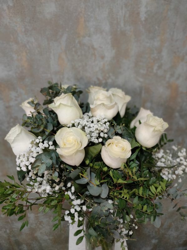 12 Rosas Blancas, Rosas White
