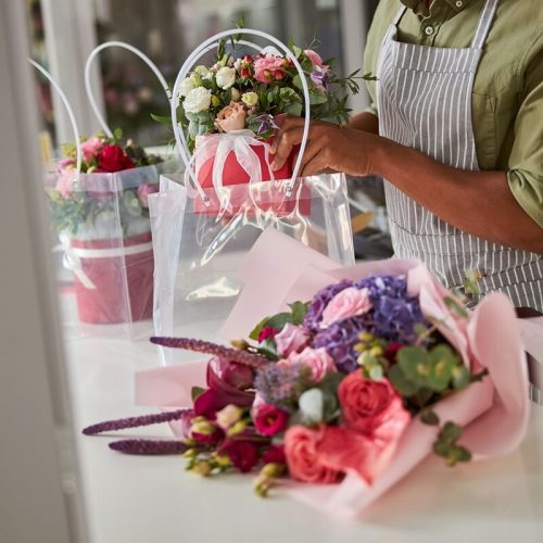 REPARTIDOR FLORES (1)